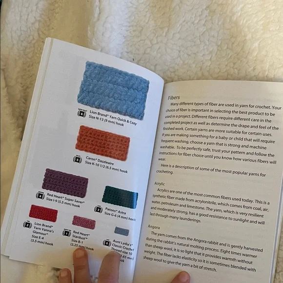 Crochet Guide and Pattern Book Set - Picture 2 of 7